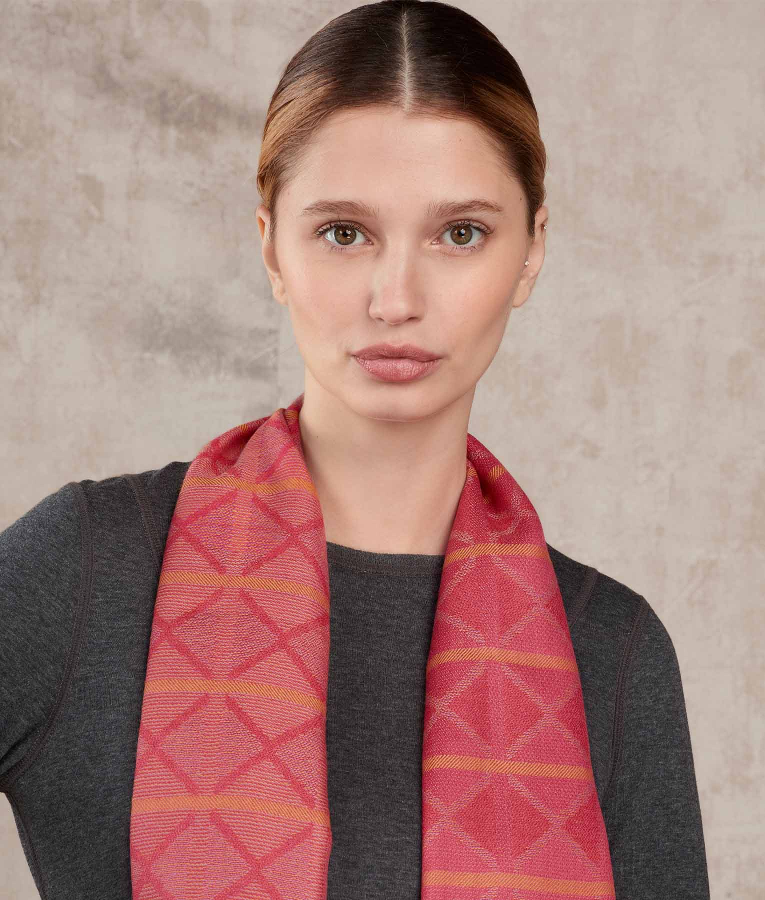 Chalina Jacquard Tachada