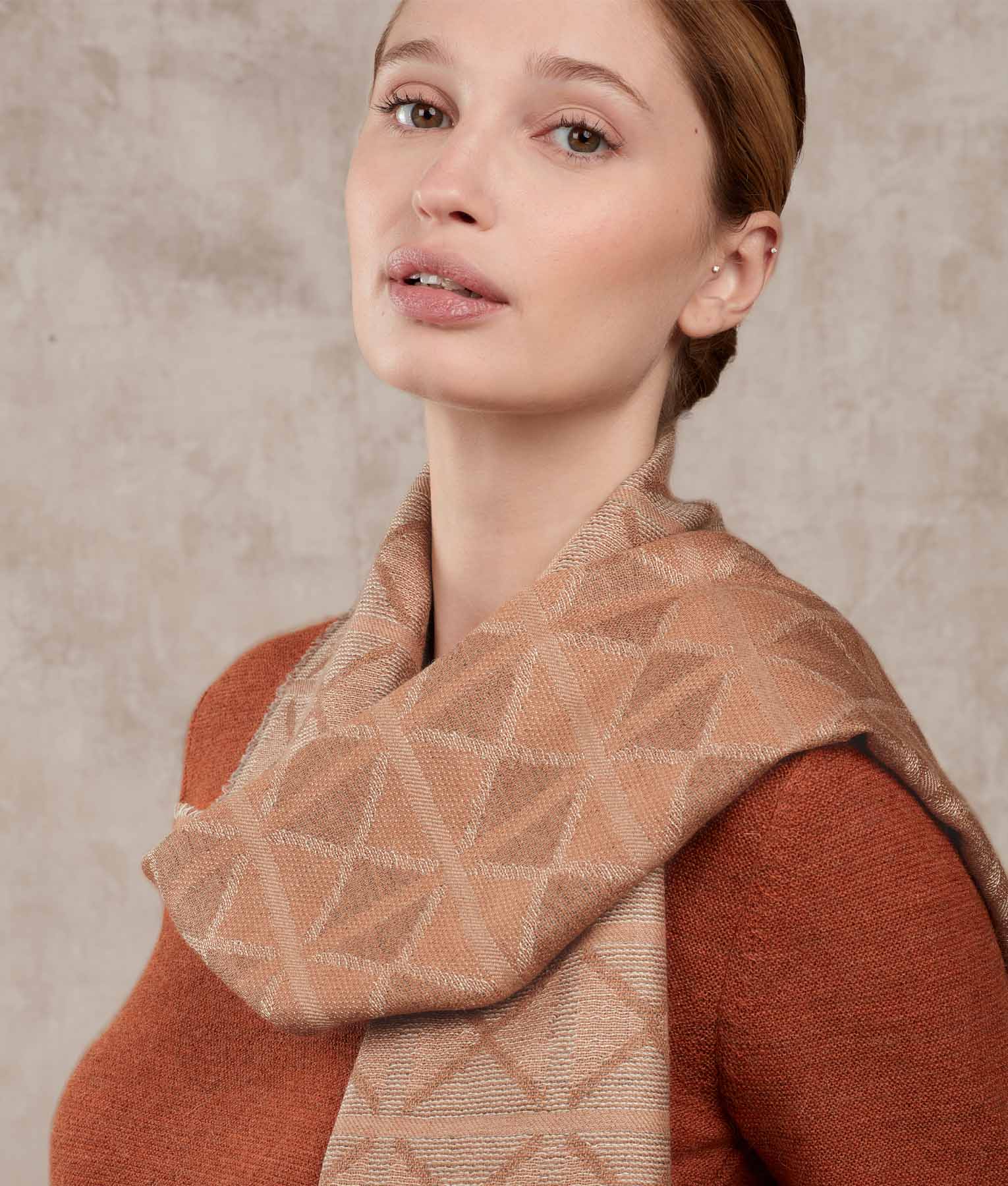 Chalina Jacquard Tachada
