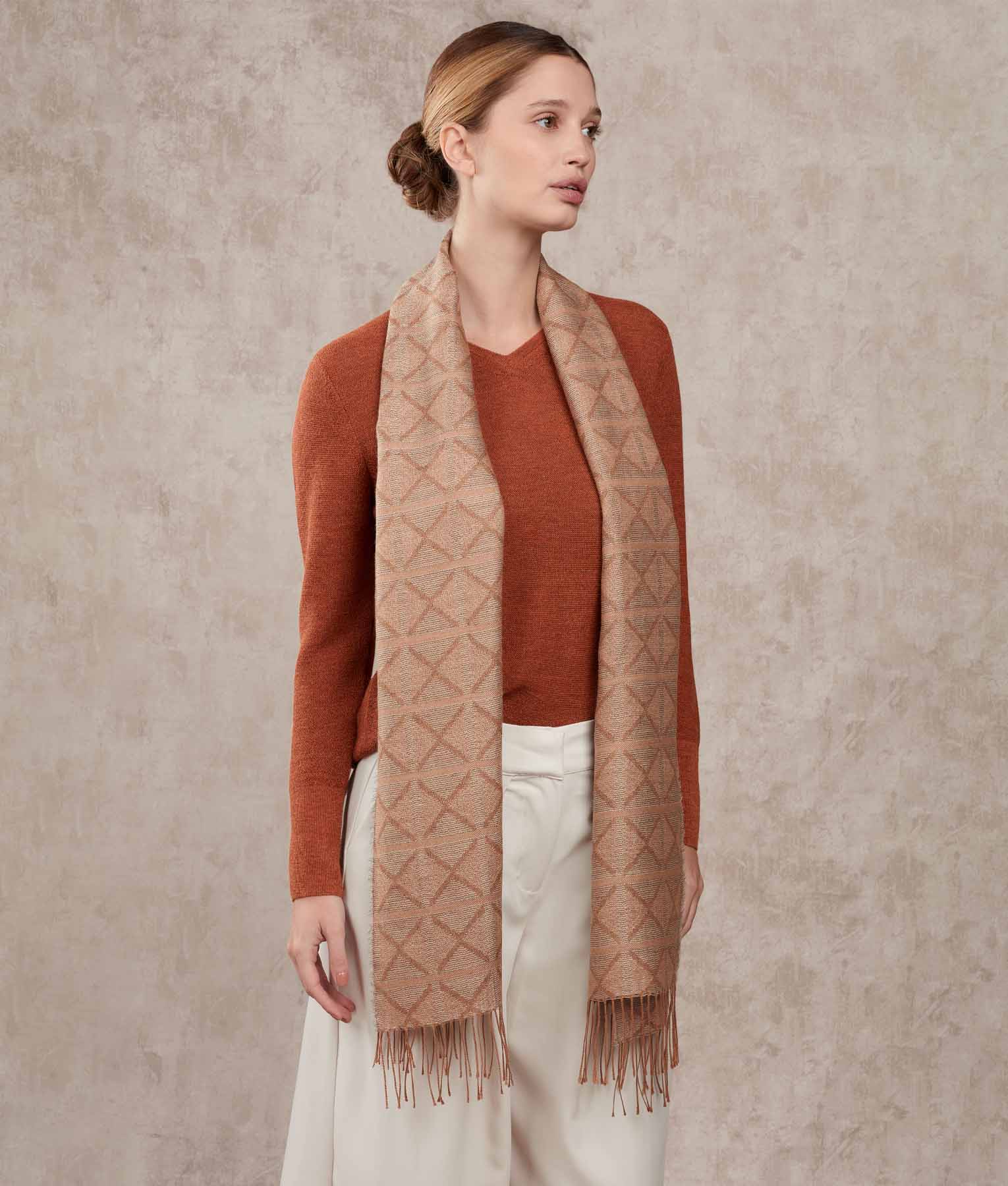 Chalina Jacquard Tachada