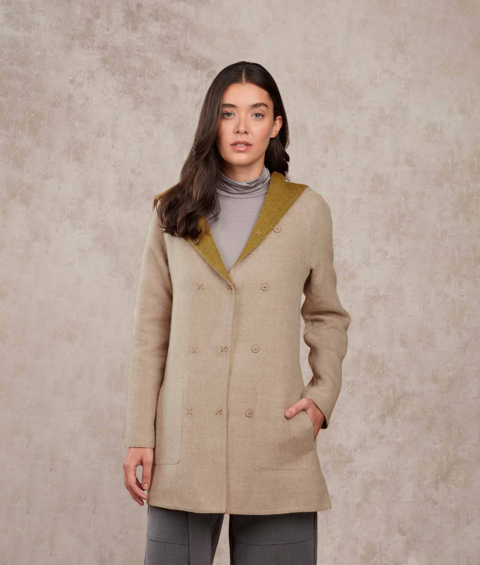 Abrigo Hooded Reversible