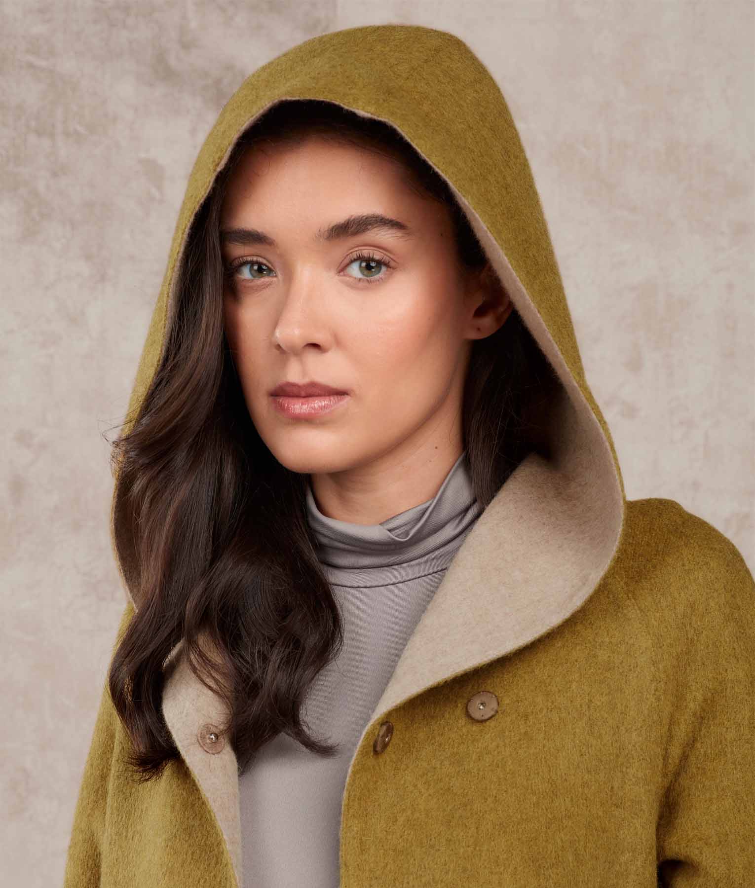 Abrigo Hooded Reversible