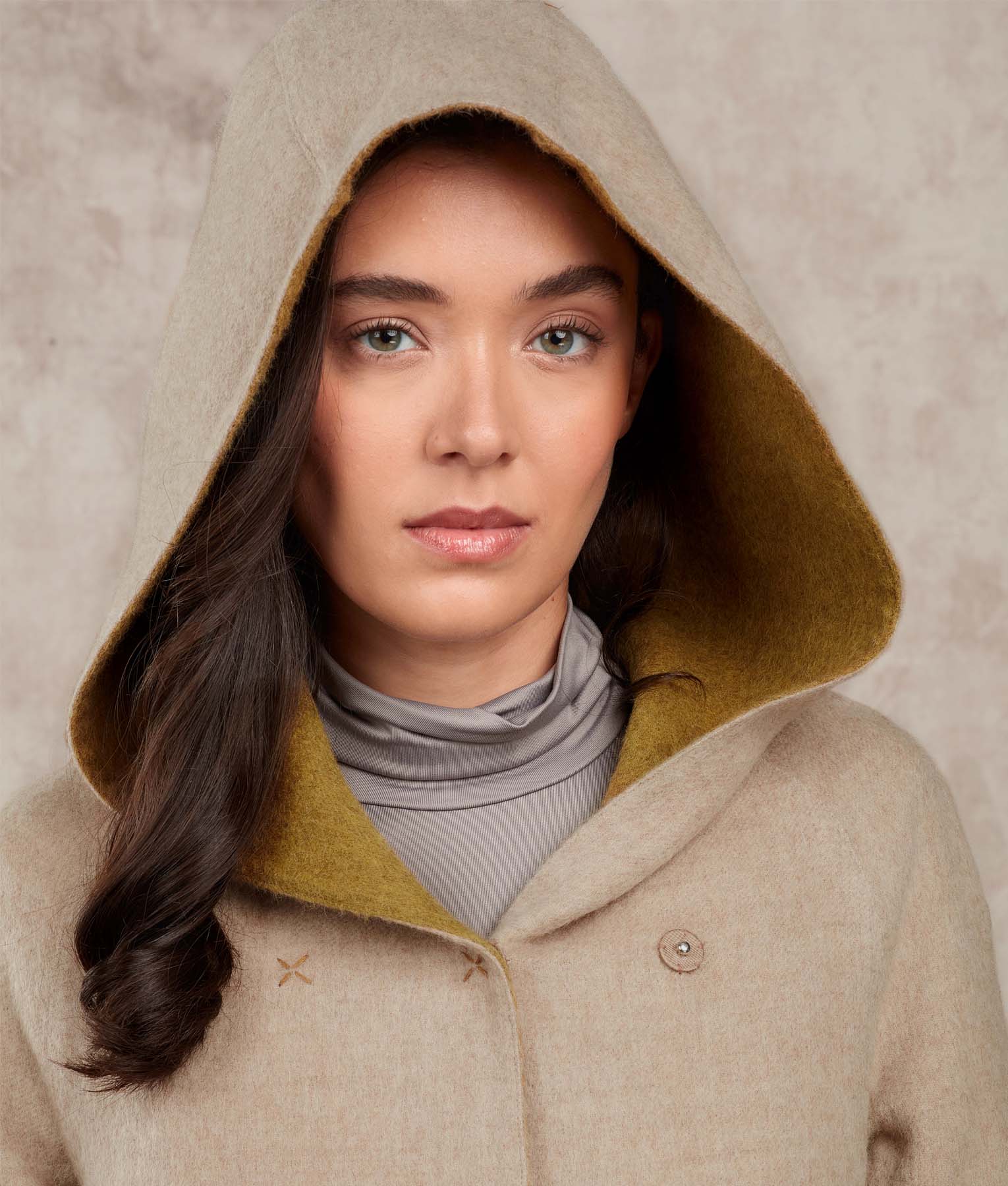 Abrigo Hooded Reversible