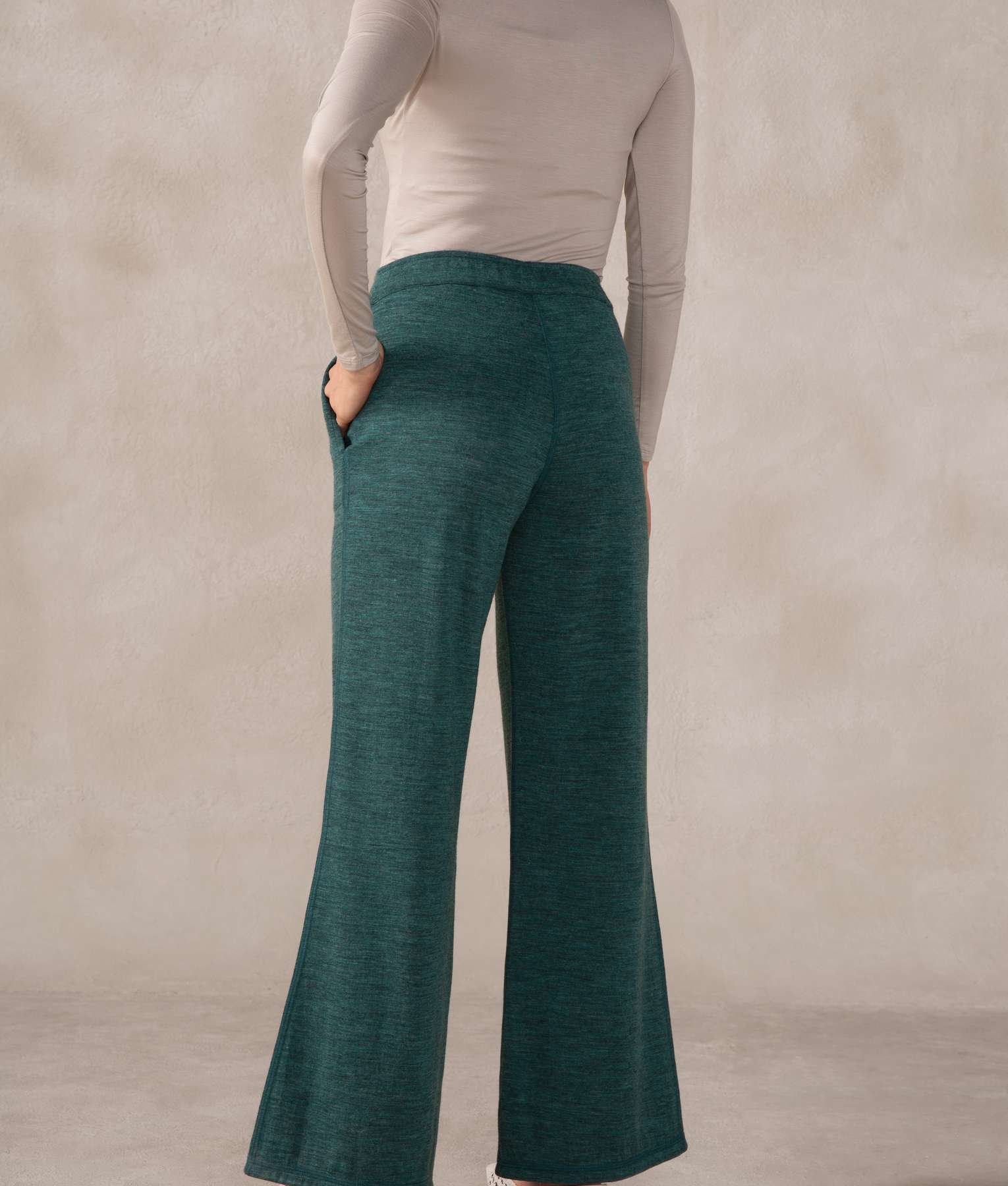 Pantalon Basico Estrecho - Gris Castlerock Y Verde Jungla Profunda