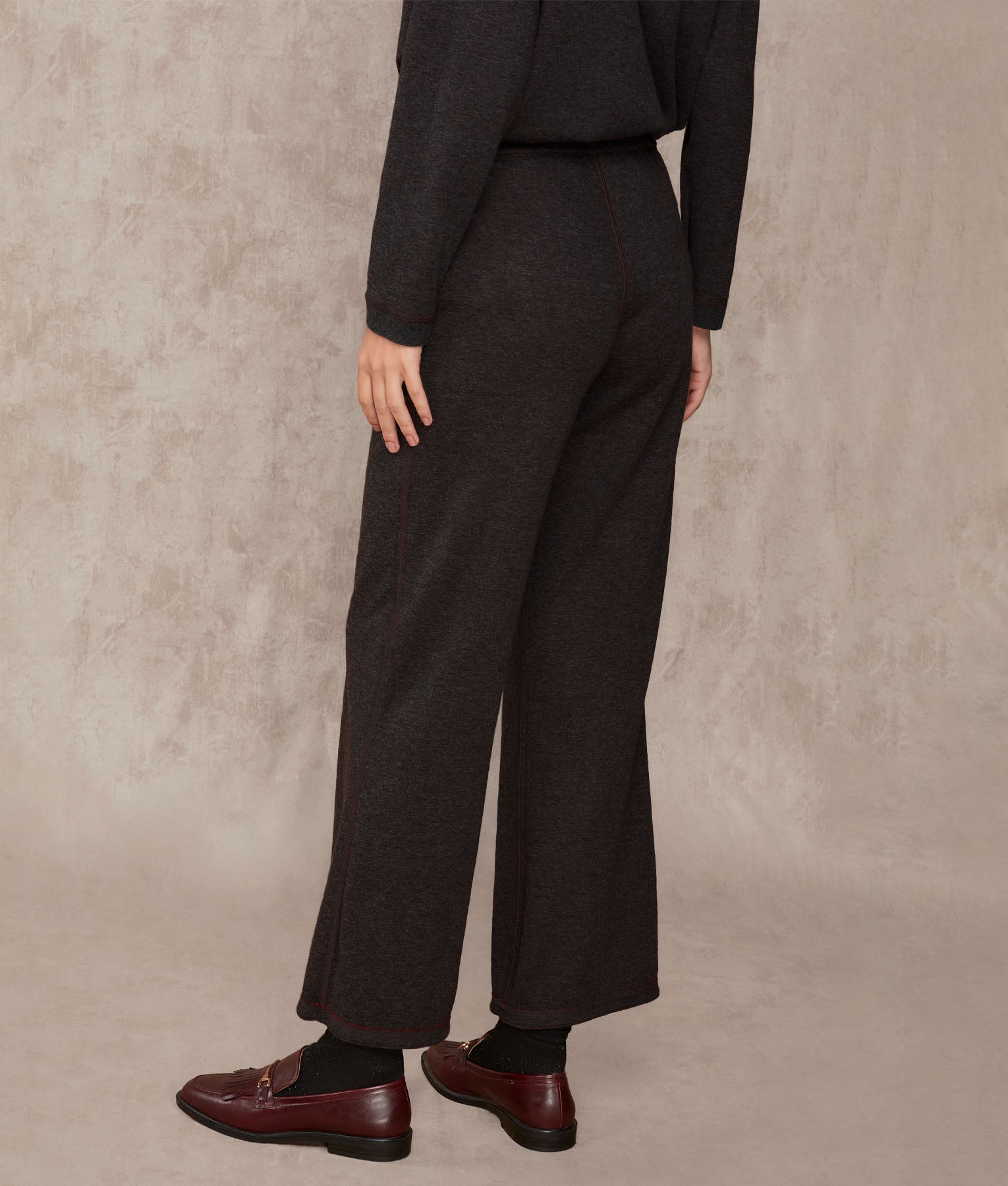 Pantalon Basico Estrecho - rojo arcilla y gris carbón