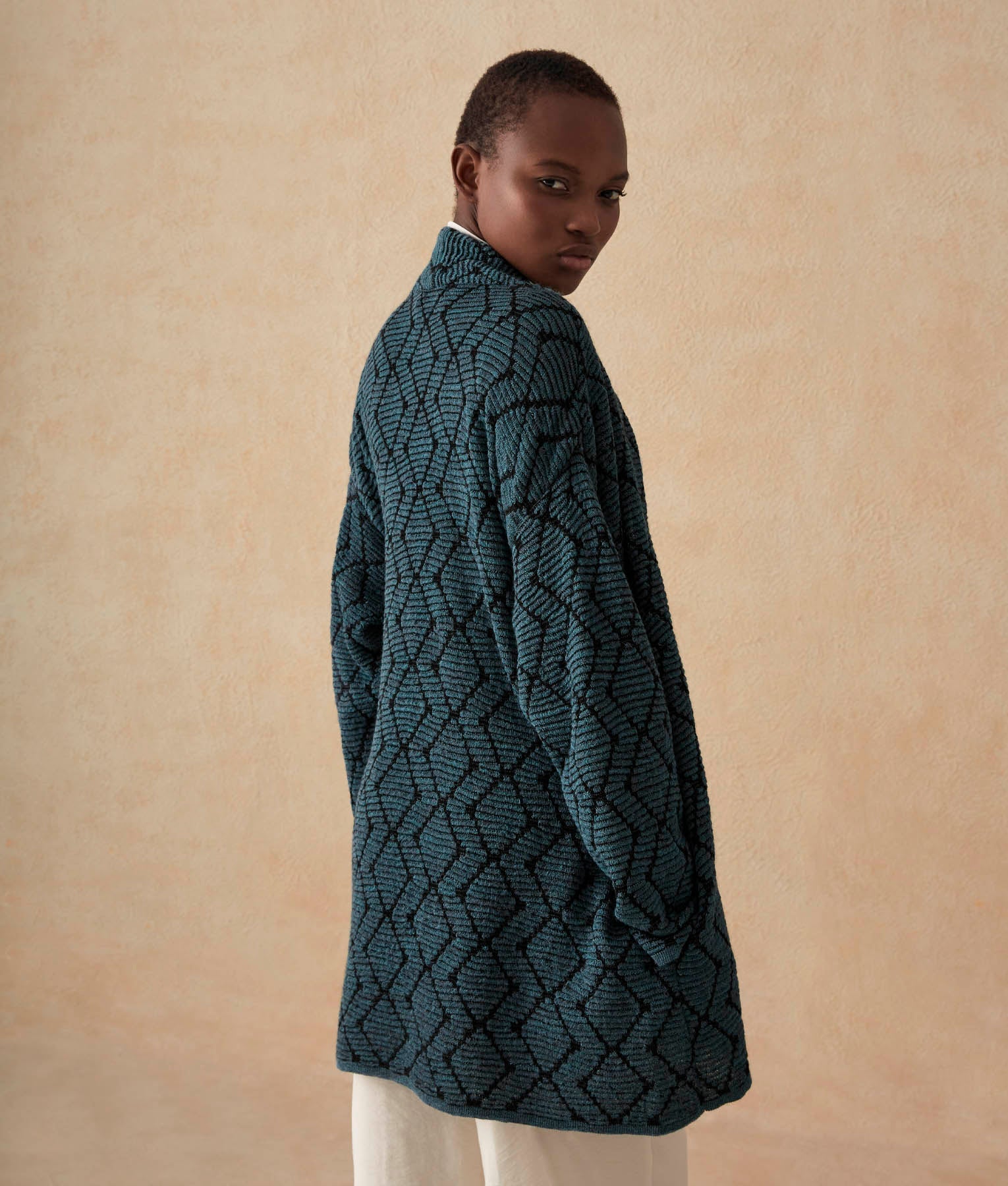 Cárdigan Largo Con Bolsillos