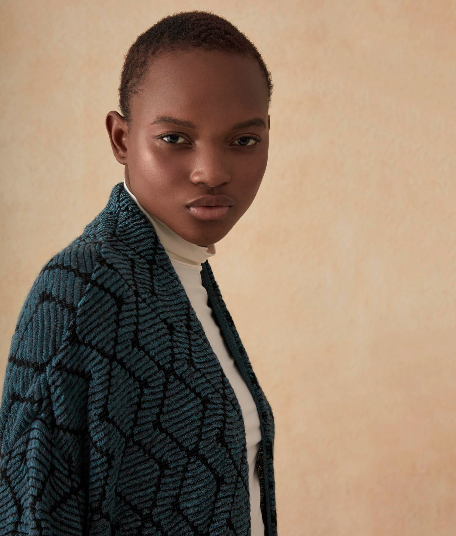 Cárdigan Largo Con Bolsillos