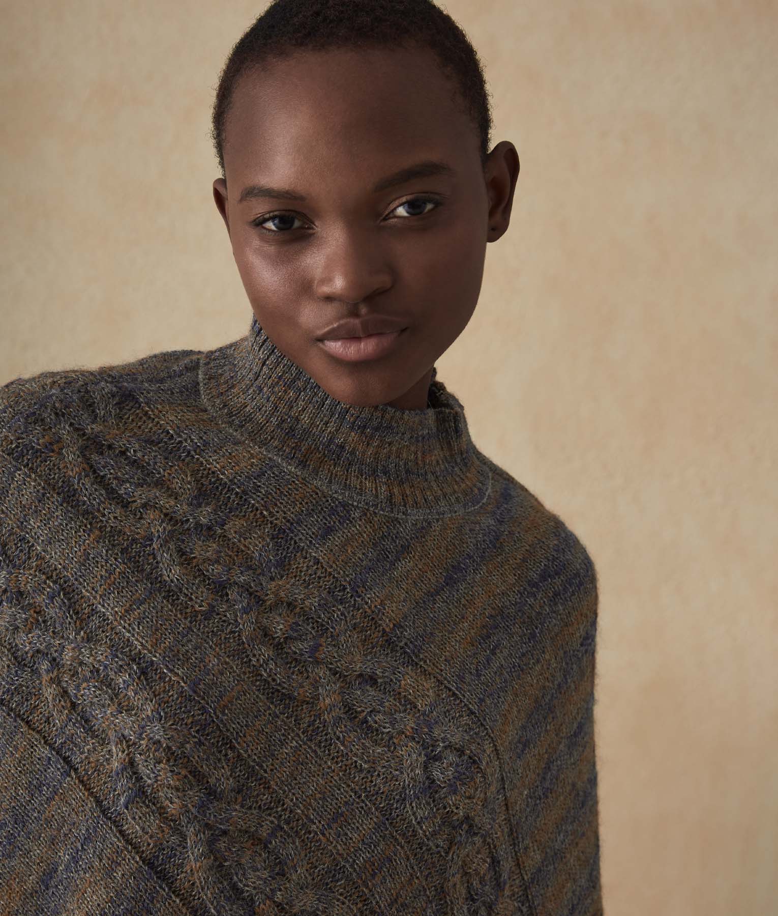 Poncho Con Cierre - Oro Inca Y Lazo Azul