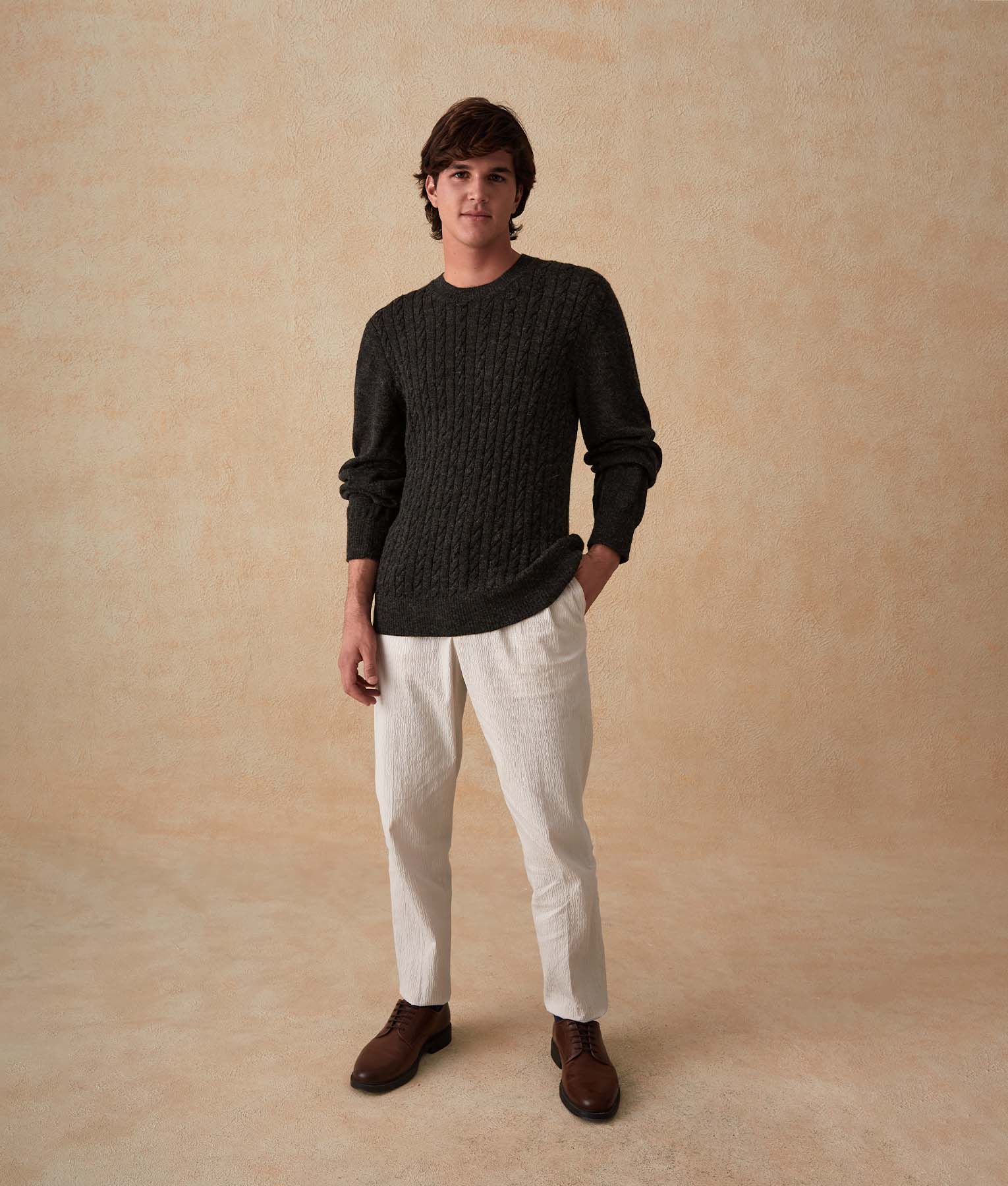 Chompa de Cables Cruzados