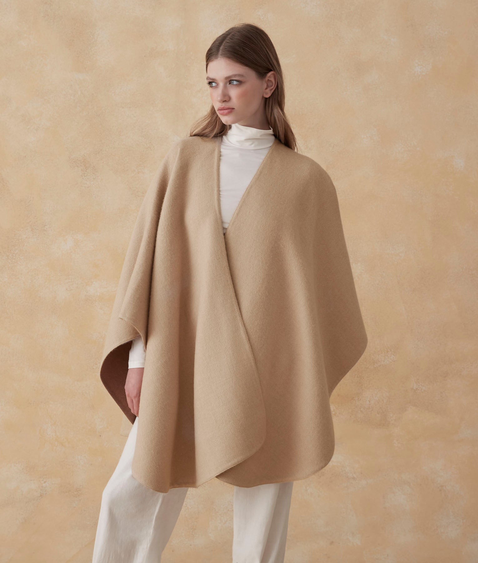 Ruana Baby Alpaca Doble Cara - Marron Tabaco Y Peyote