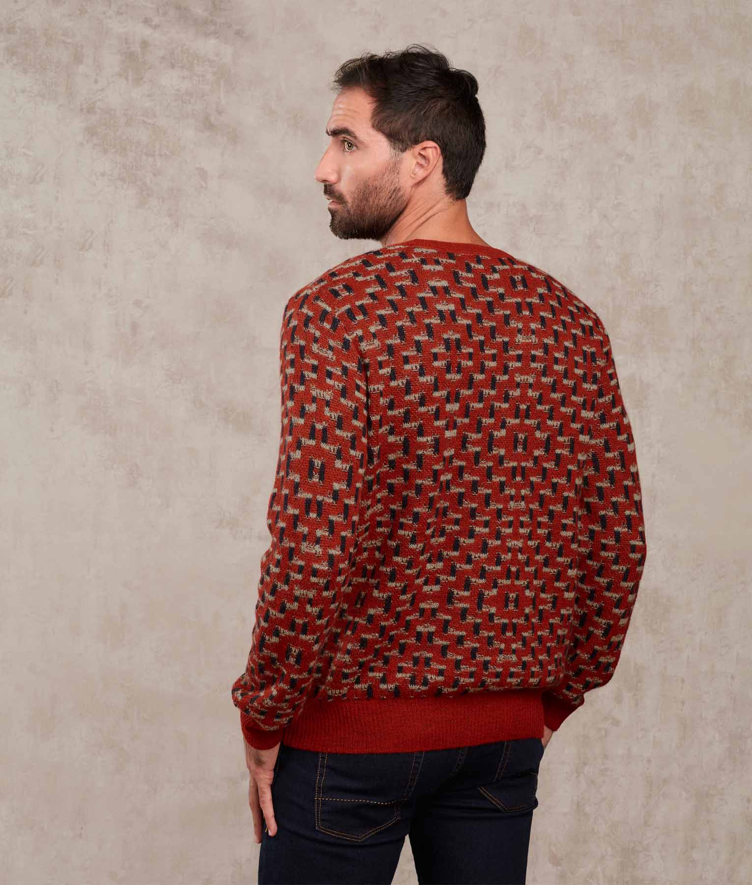 Chompa Jacquard Romboss