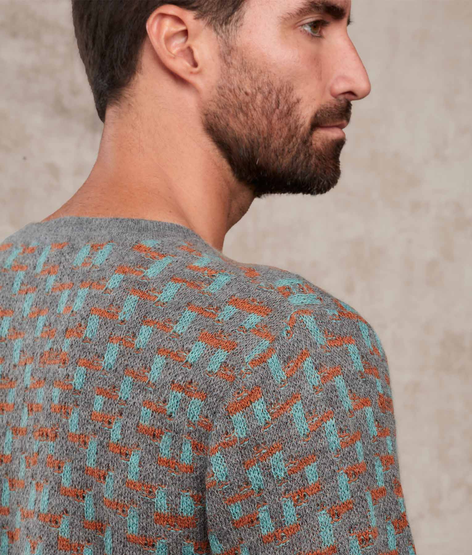 Chompa Jacquard Romboss
