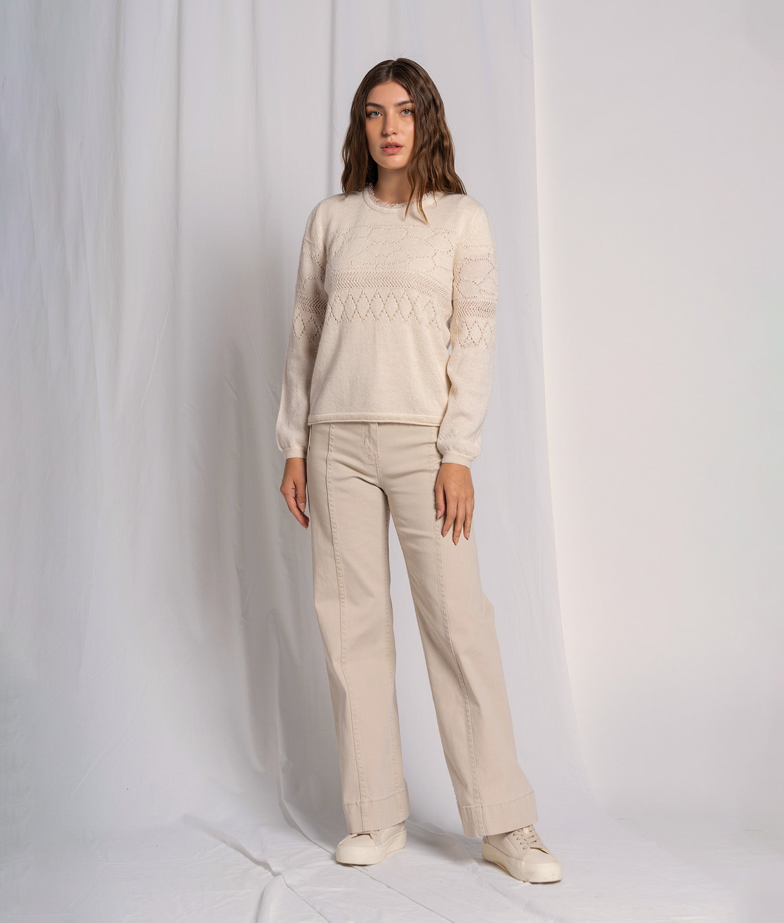 Chompa Flores Con Efecto Encaje