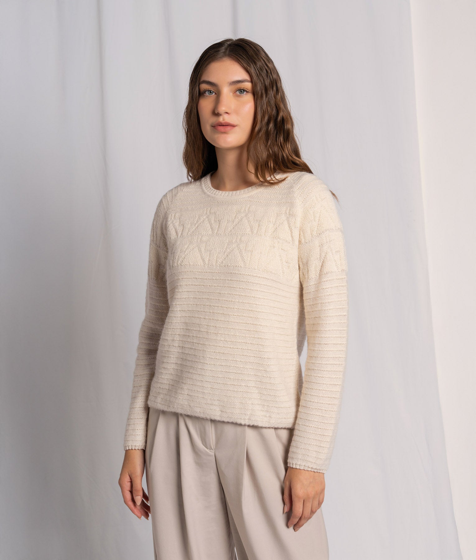 Chompa Cuello Redondo Con Diseños En Arcilla