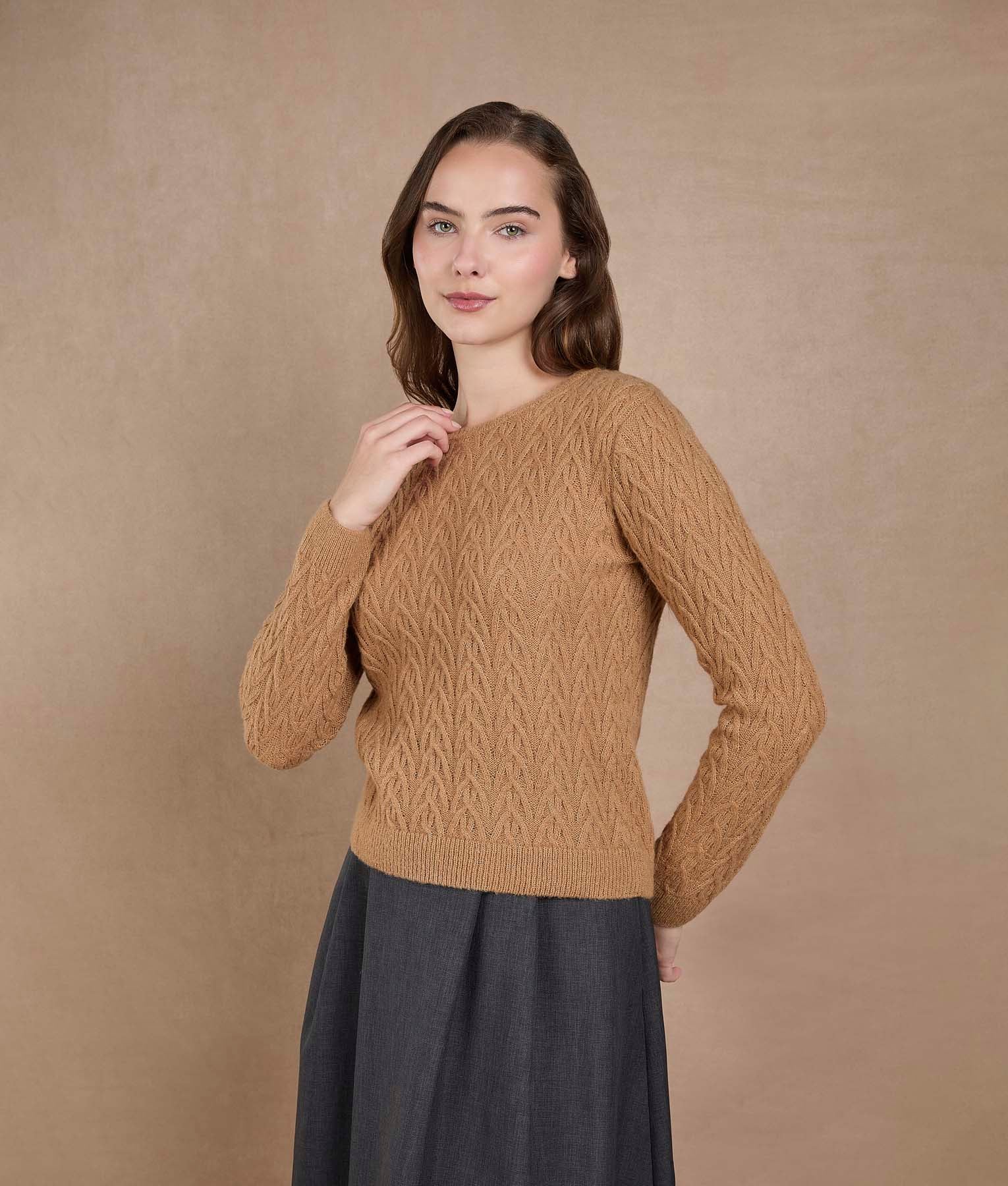 Chompa de hojas - coco tostado