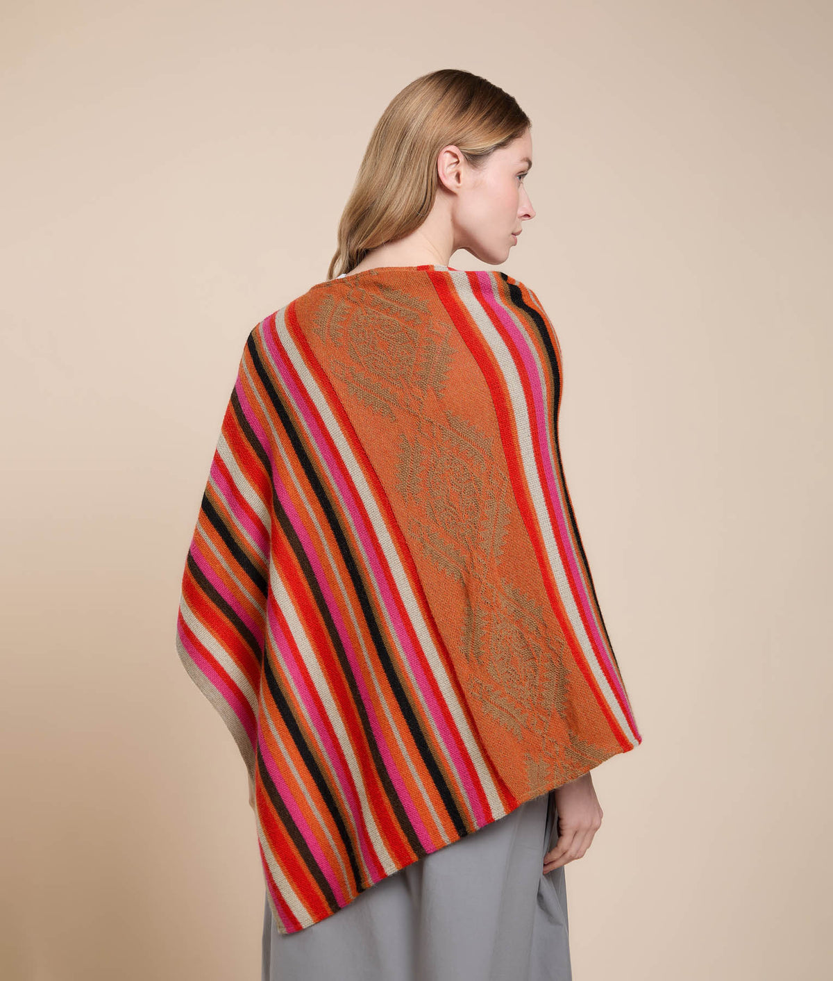 Poncho Jacquard de Líneas