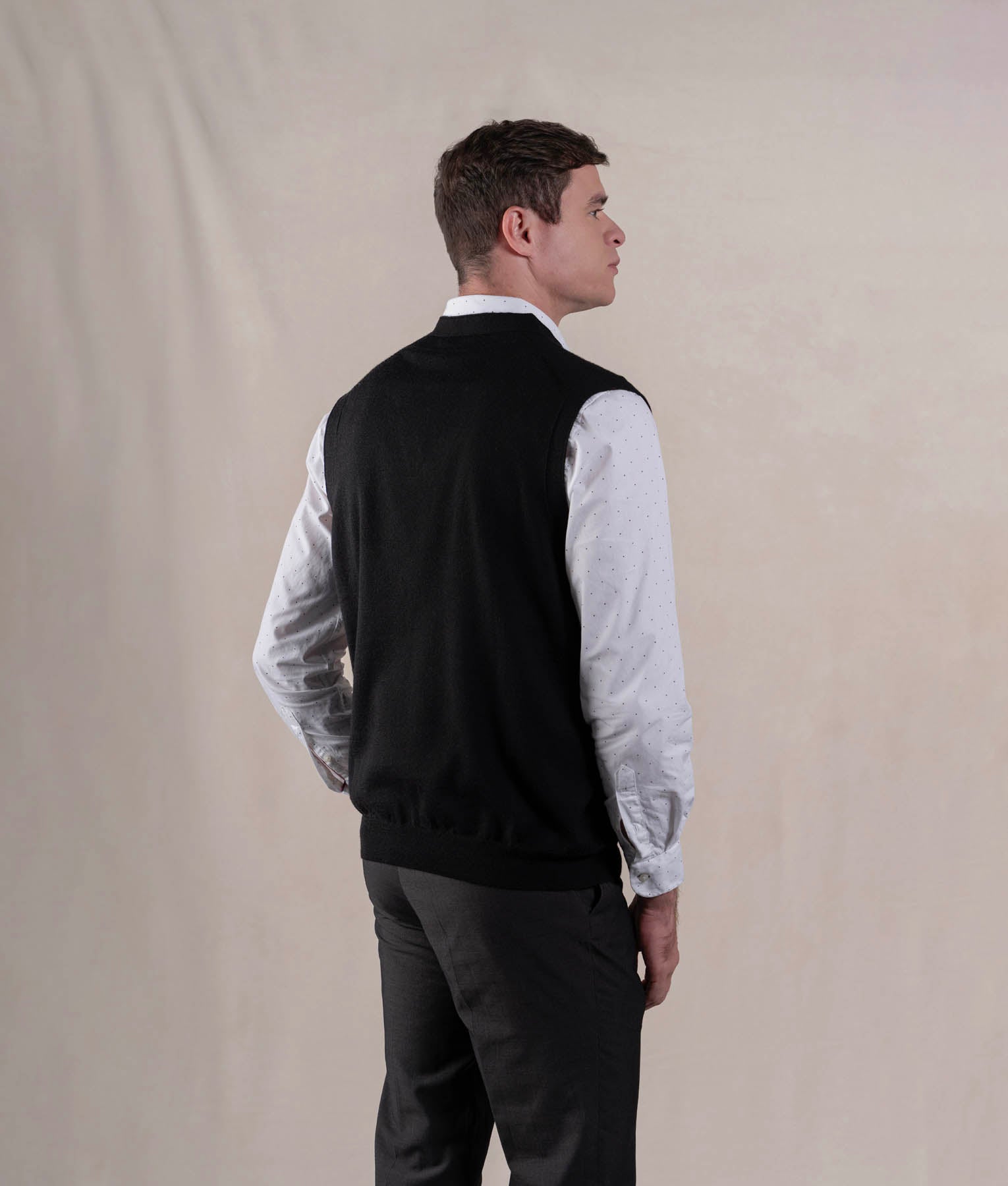 Chaleco Clásico Con Cuello V - Negro