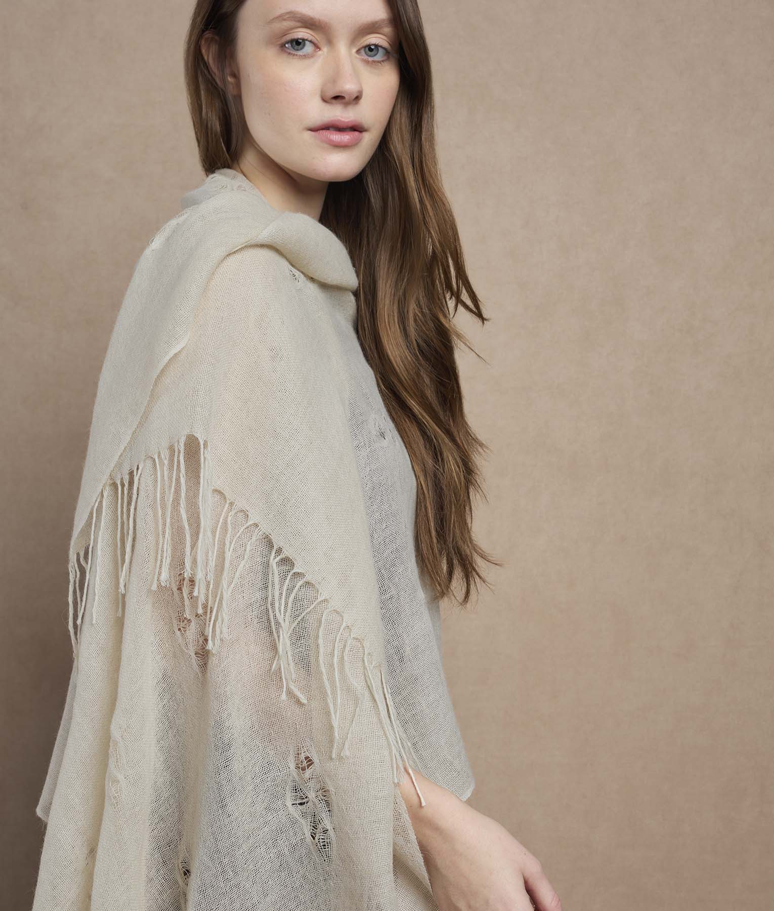 Estola Cocos Twisted Fringe - hueso