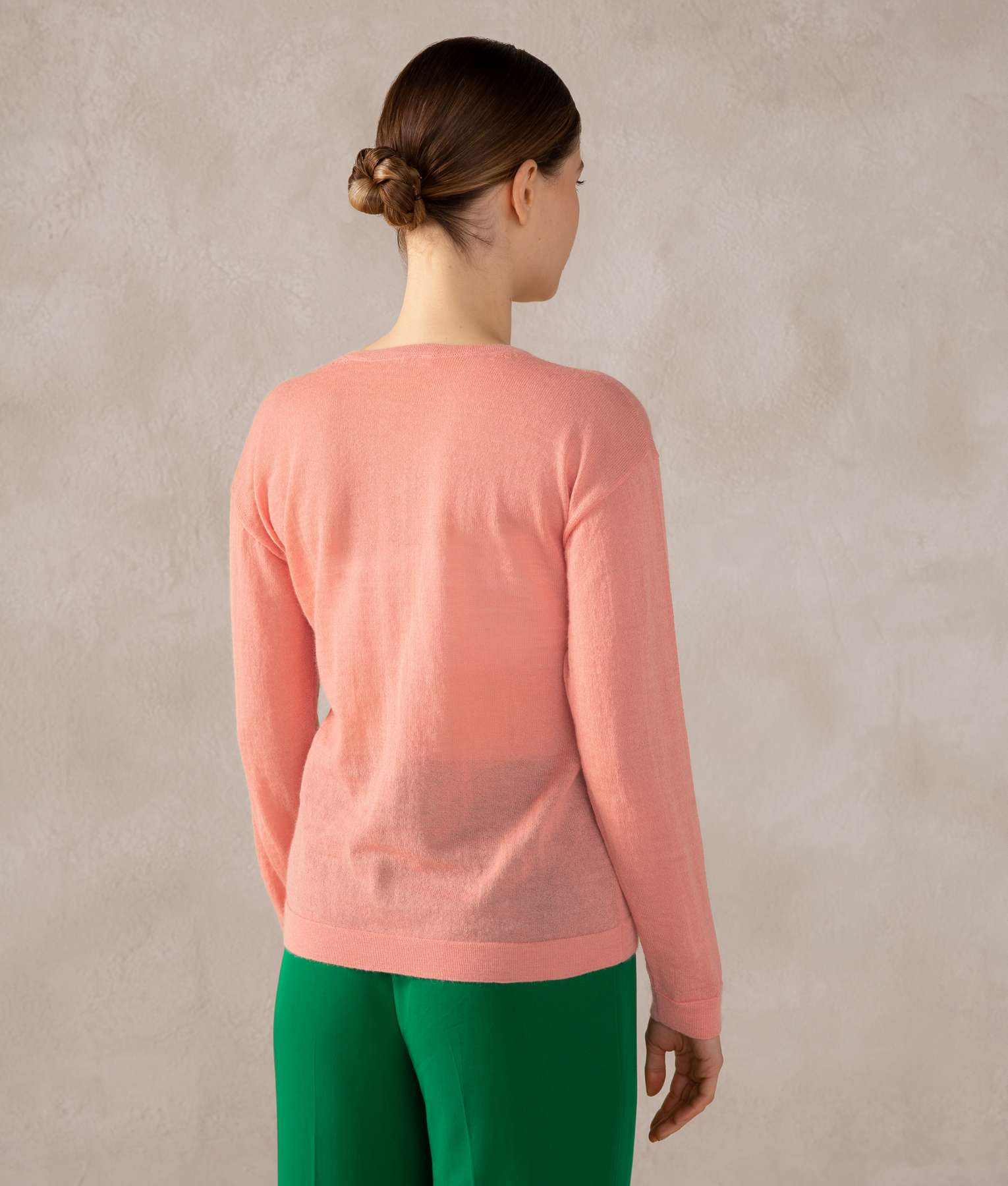 Chompa Basica Cuello V - Rosa Loro