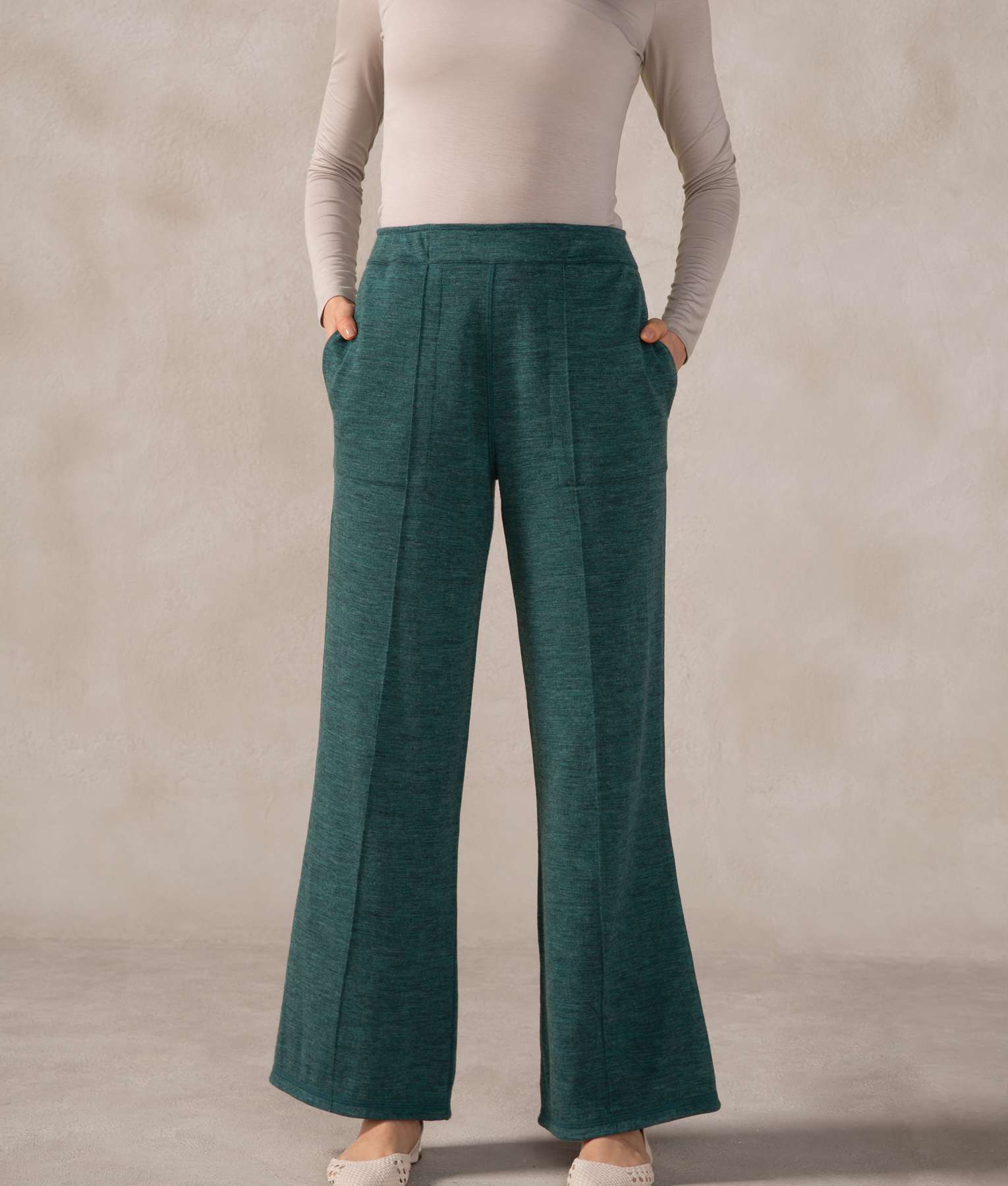 Pantalon Basico Estrecho - Gris Castlerock Y Verde Jungla Profunda