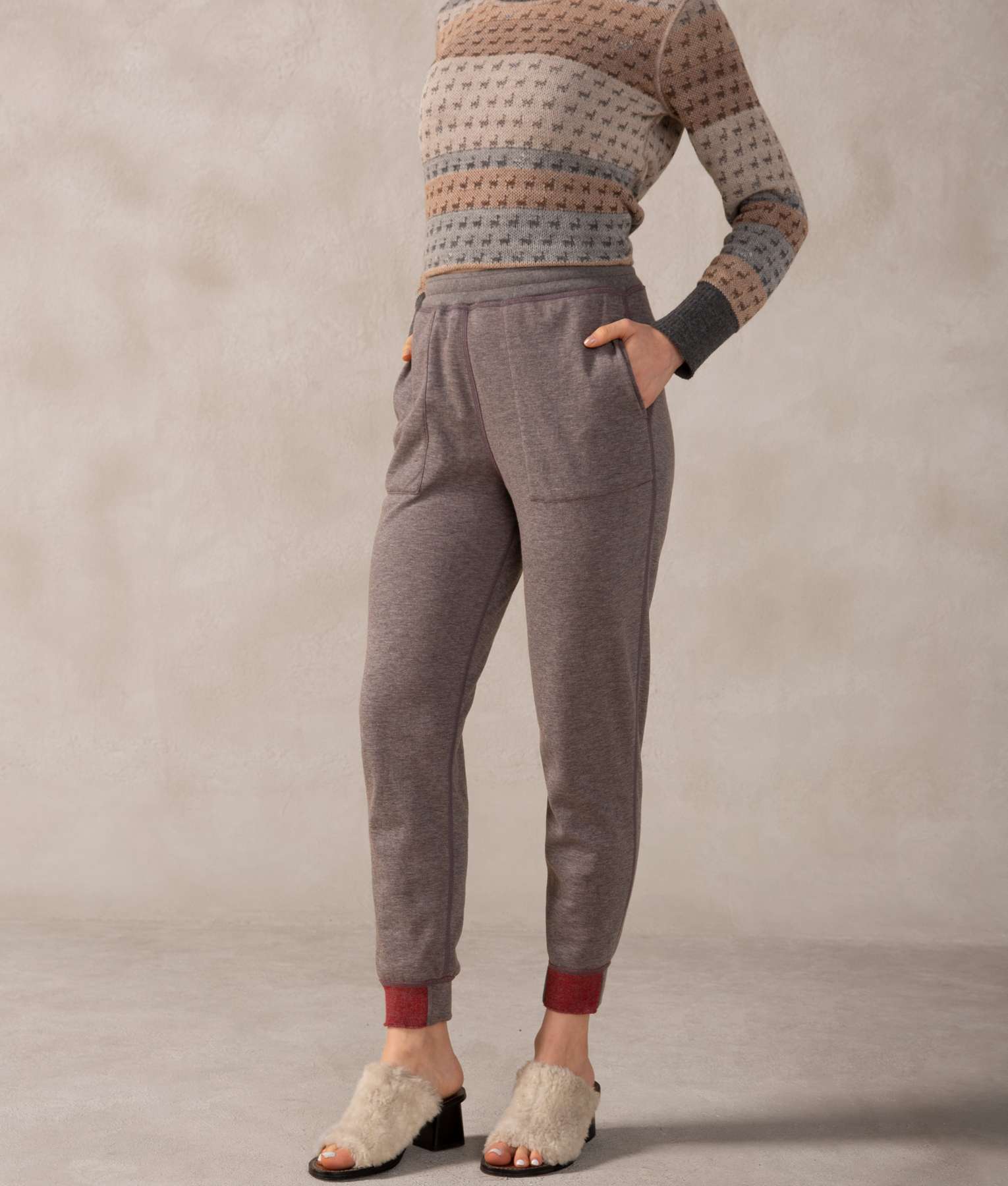Pantalon Basico - Chili Pepper Rojo Y Gris Iman
