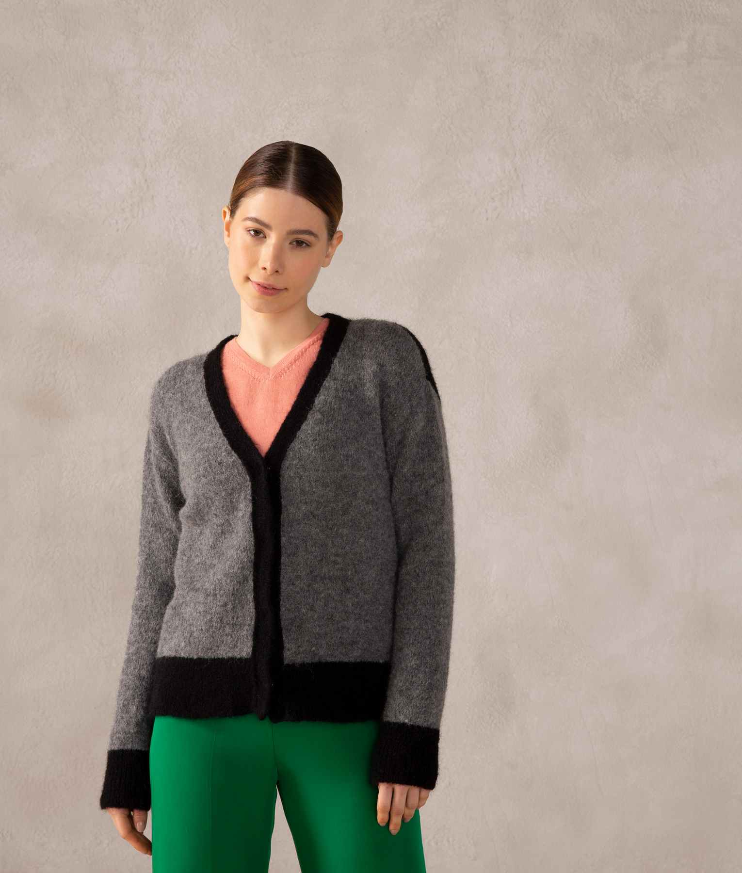 Cardigan Con Diseño - Piel De Tiburon Gris Y Negra