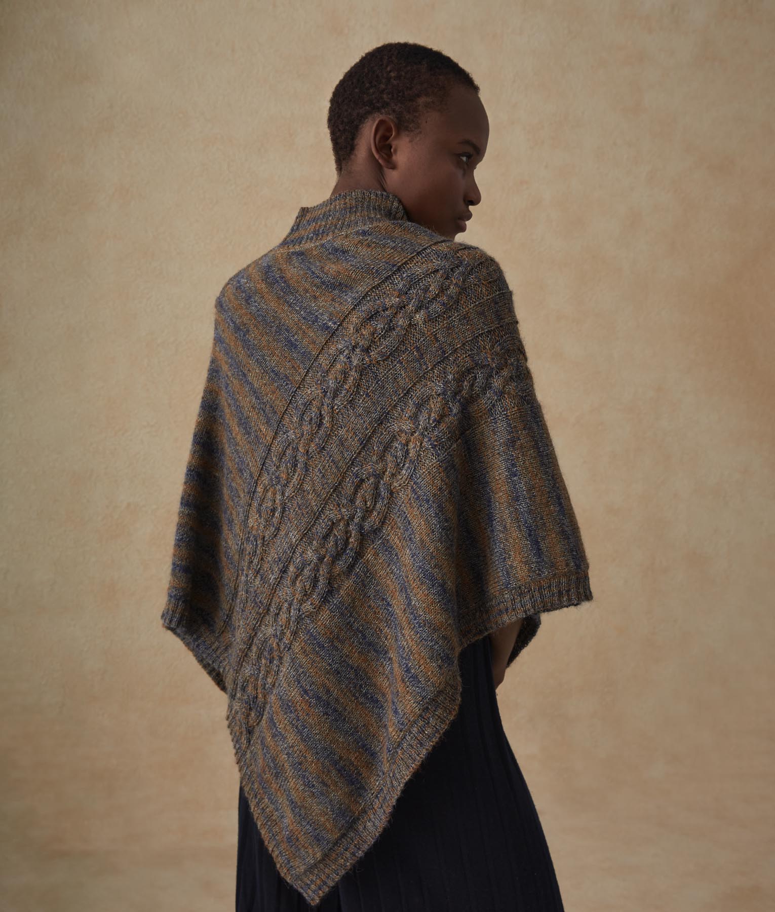 Poncho Con Cierre - Oro Inca Y Lazo Azul