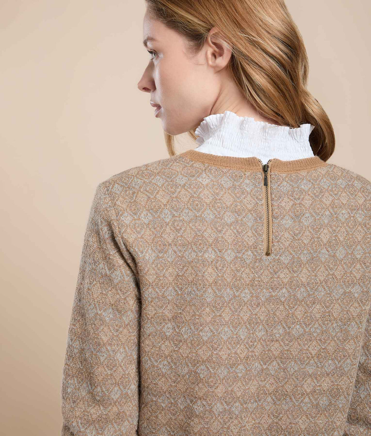 Suéter de Cuello Redondo con Jacquard Repetitivo