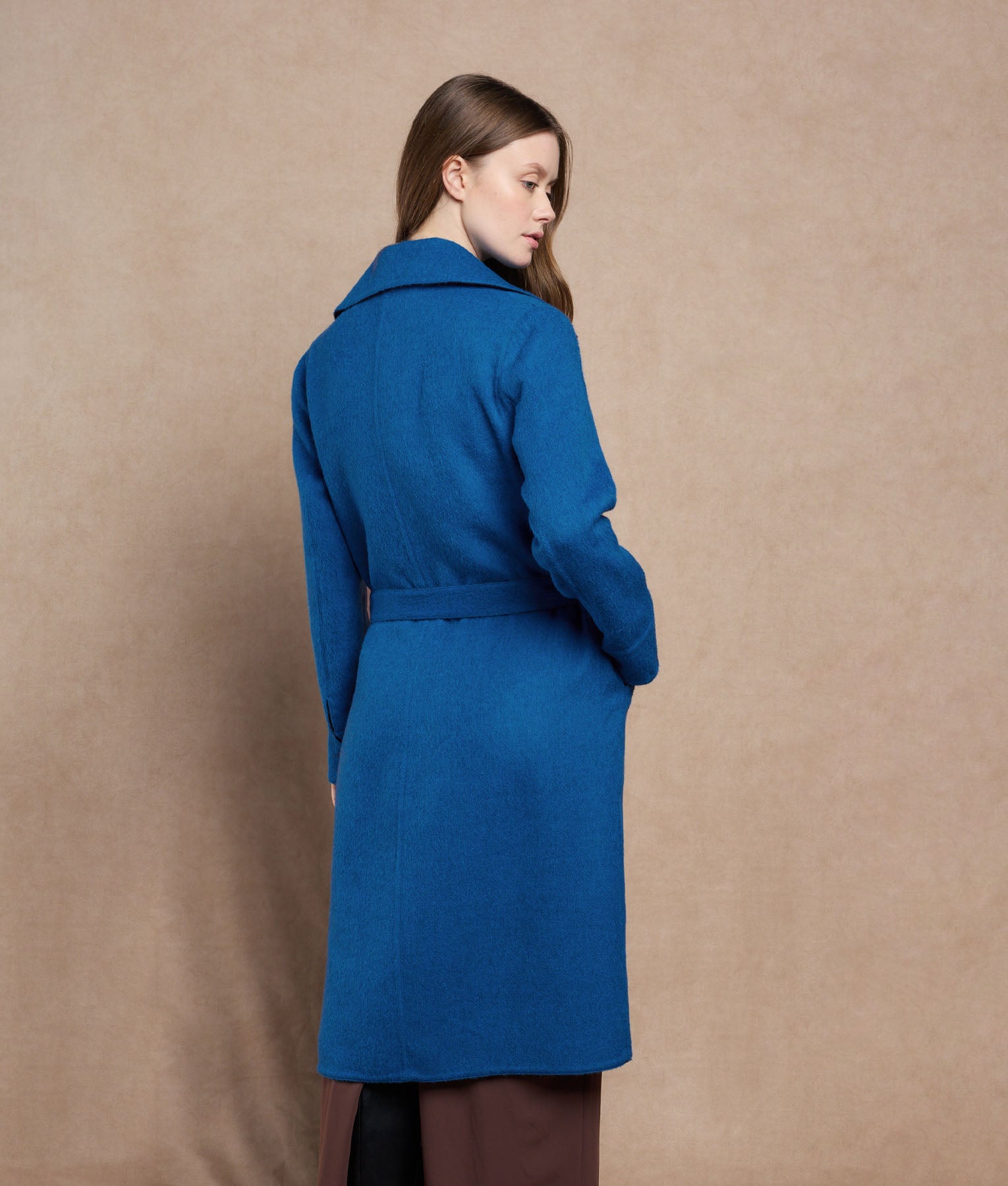 Abrigo Oversize Reversible Con Cinturón - Azul Petróleo Y Gris Oscuro