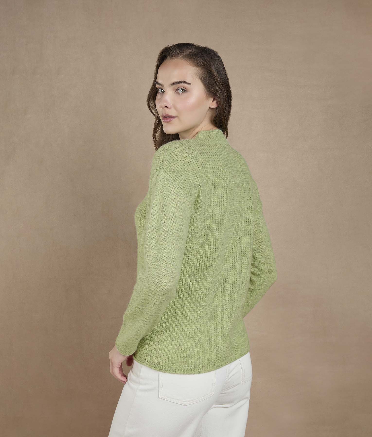 Chompa con cuello alto - Verde savia