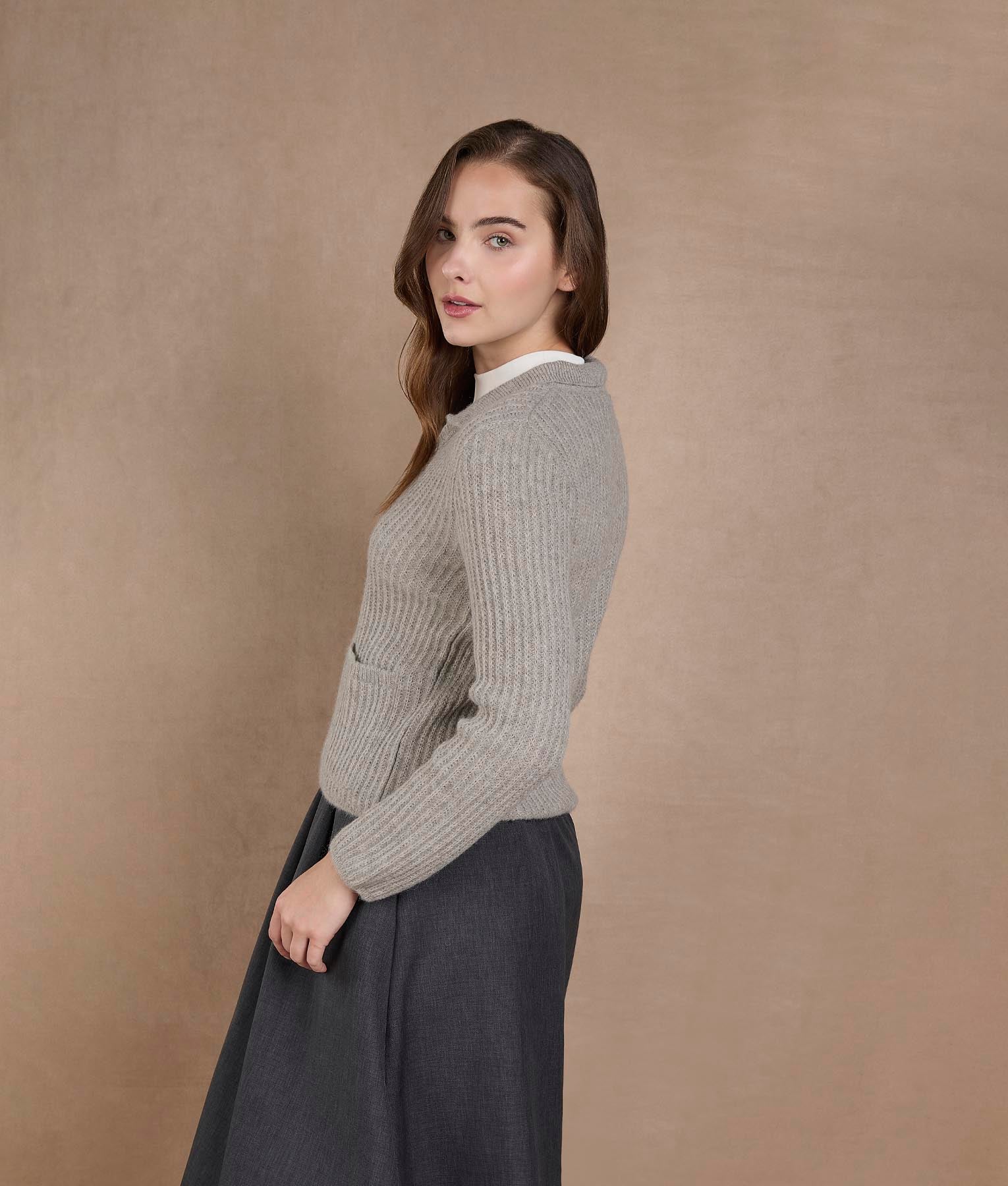 Cardigan con bolsillos - Gris cálido
