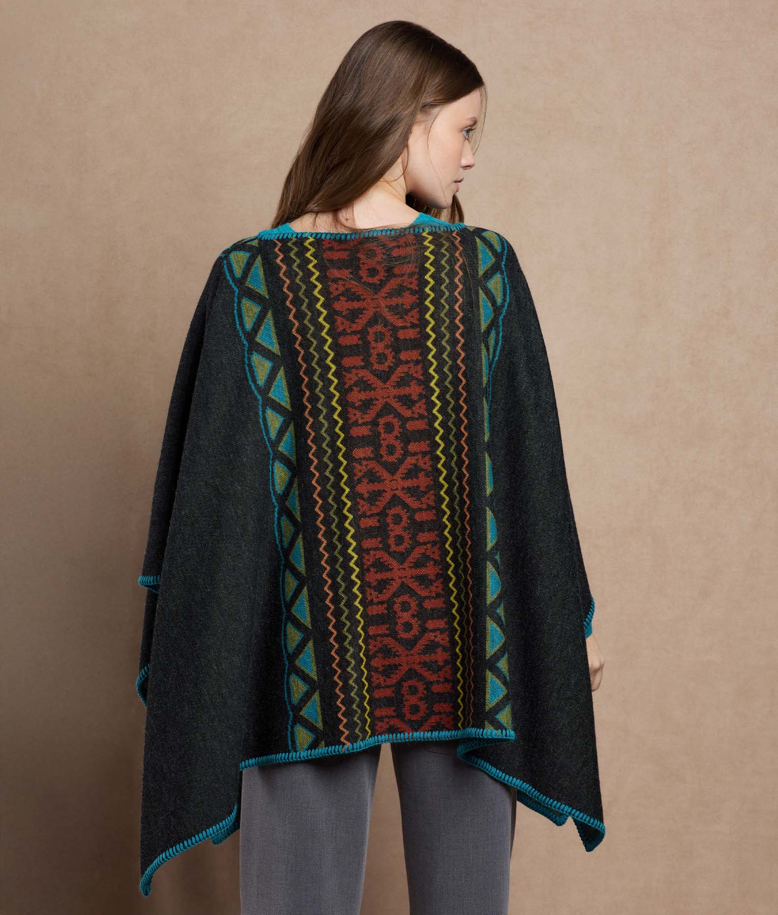 Poncho El Valle