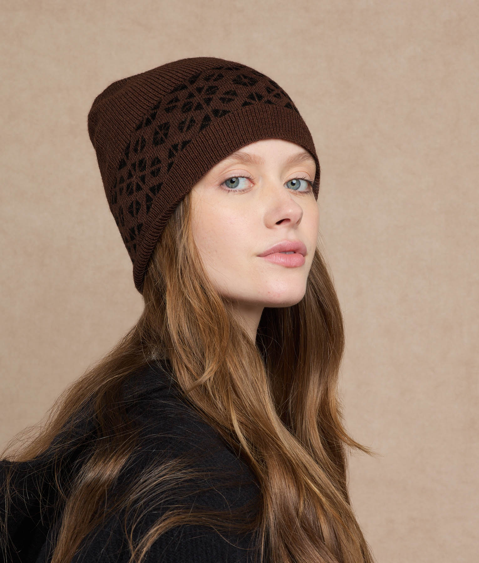 Gorro Jacquard Y Canelones Reversible