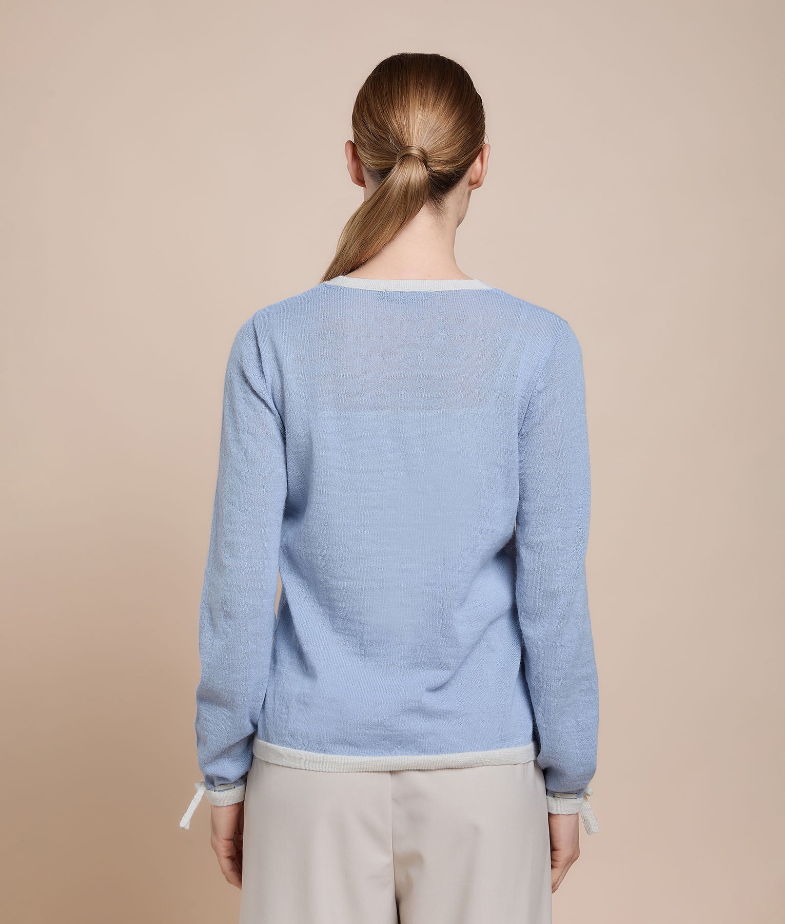 Elsa V-Neck Pullover