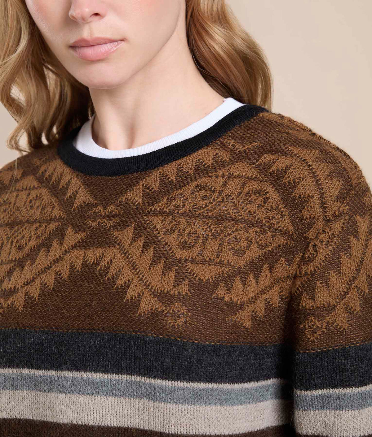 Suéter Jacquard de Líneas