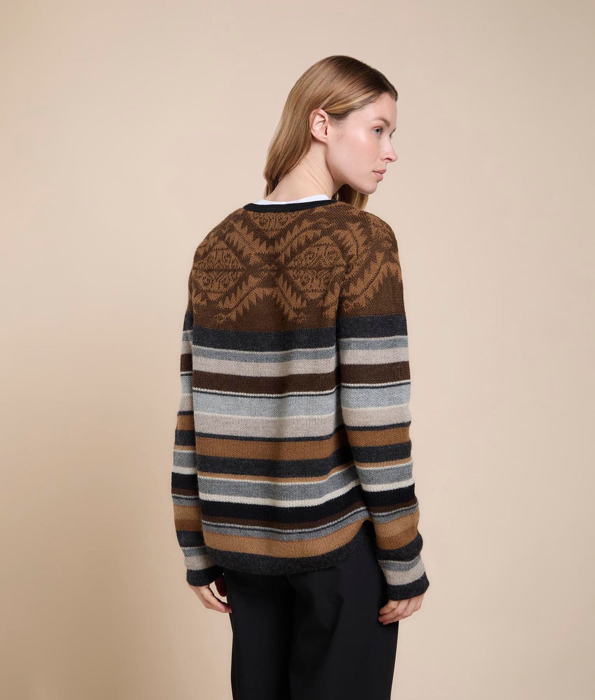 Suéter Jacquard de Líneas