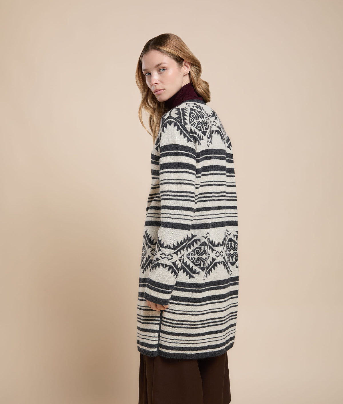 Abrigo Largo Reversible de Jacquard
