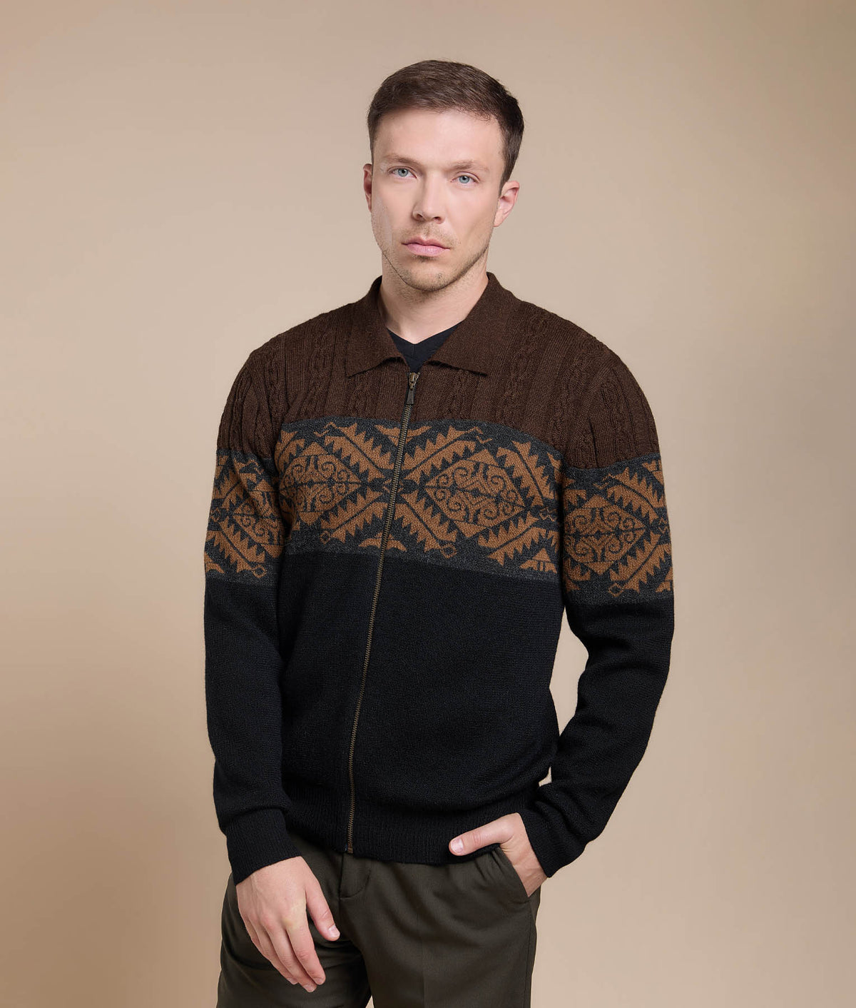 Cárdigan con Jacquard Geométrico