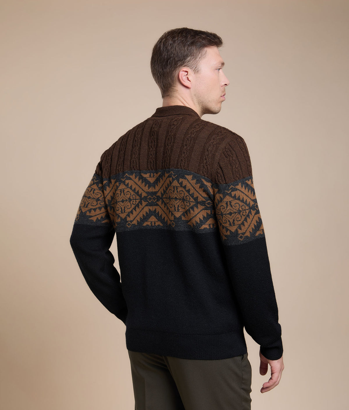 Cárdigan con Jacquard Geométrico