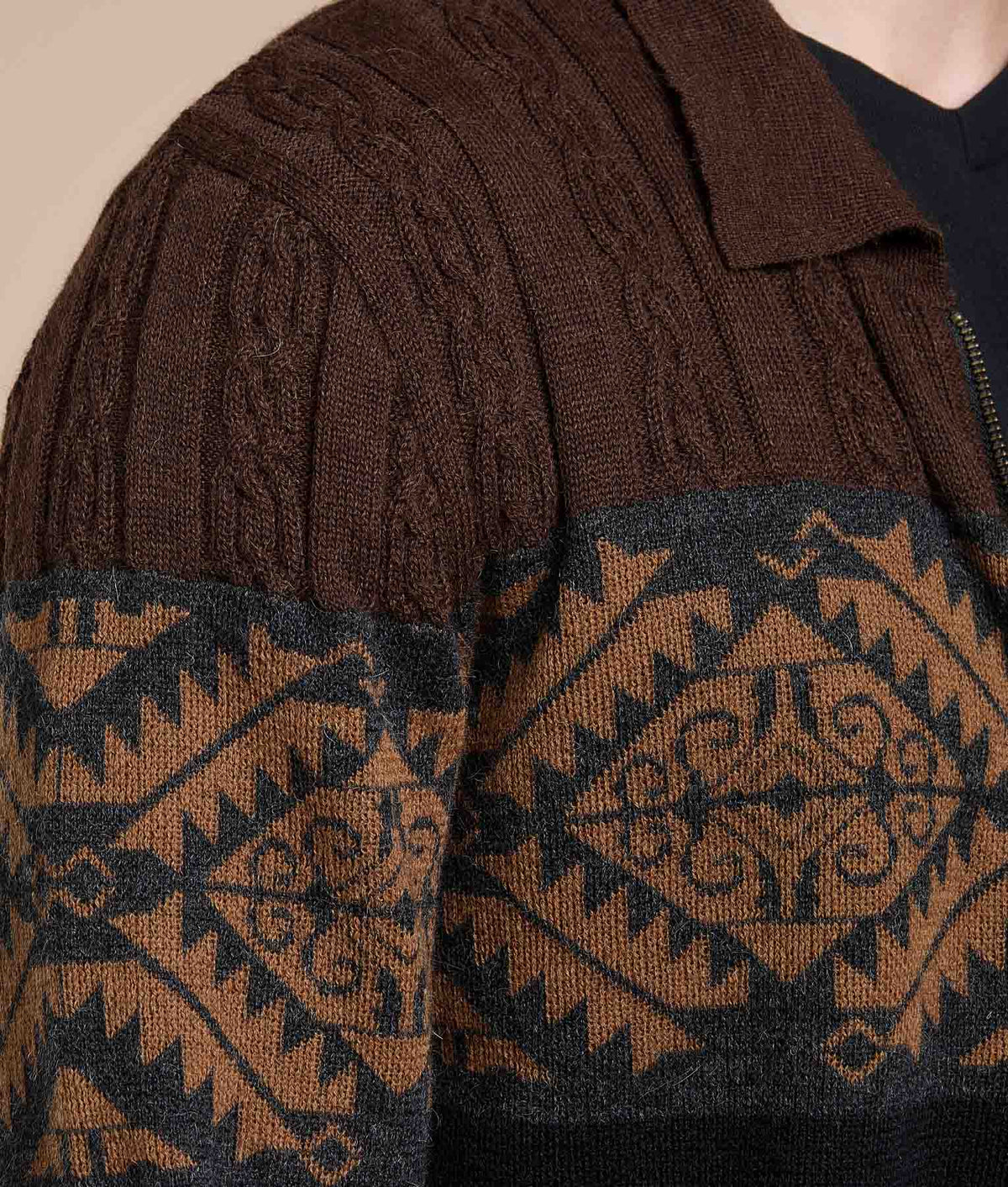 Cárdigan con Jacquard Geométrico