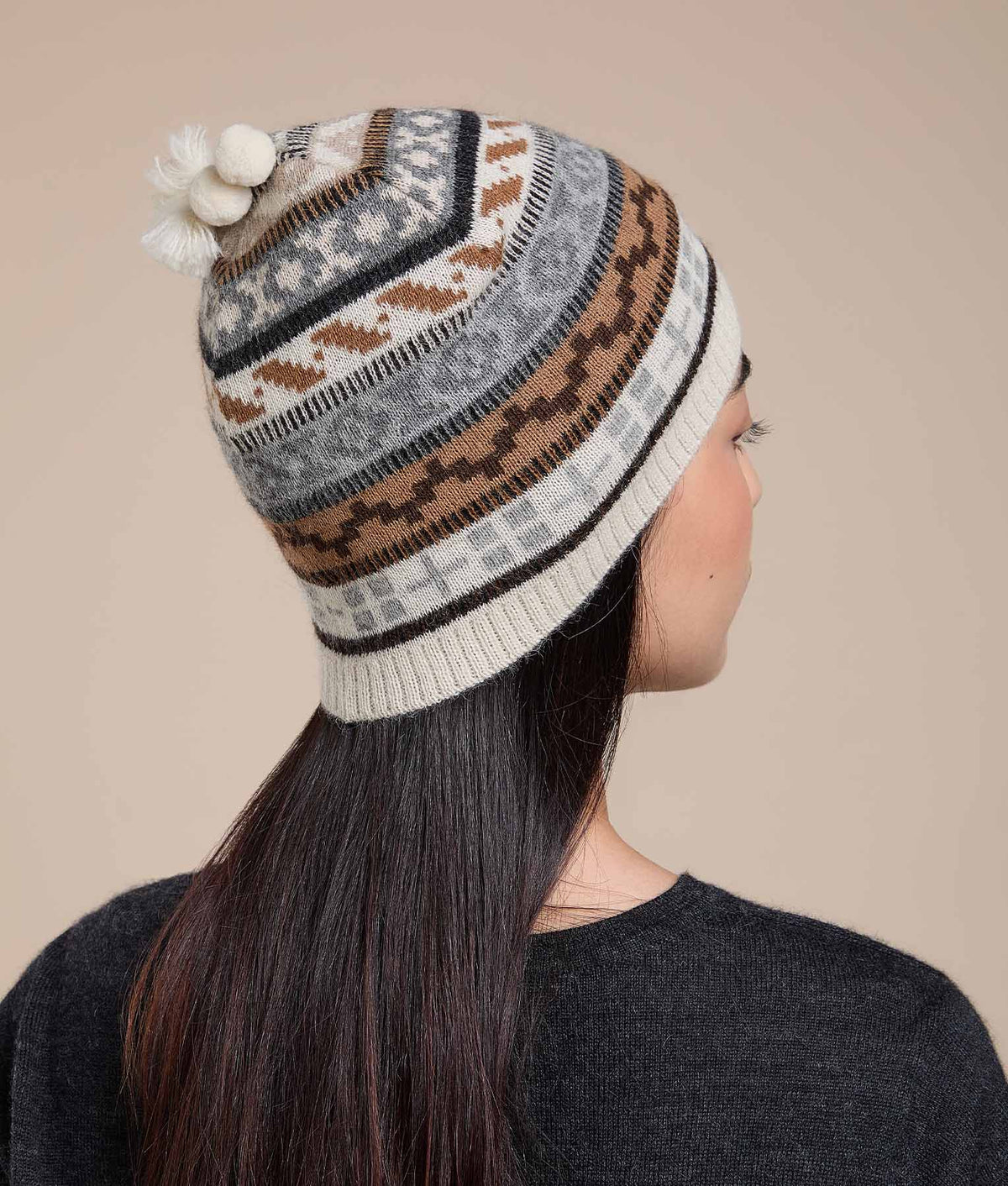 Gorro Jacquard con Pompon