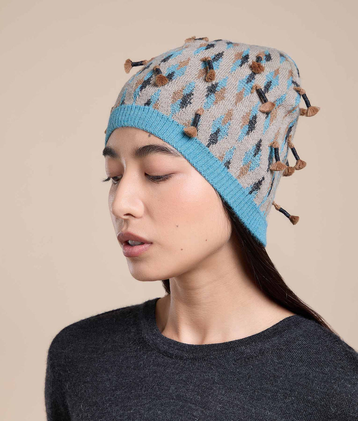 Gorro con Aplicaciones