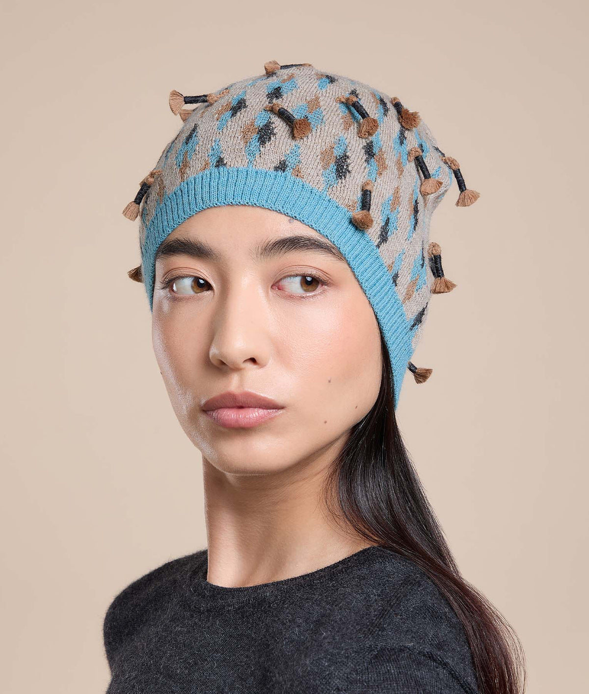 Gorro con Aplicaciones