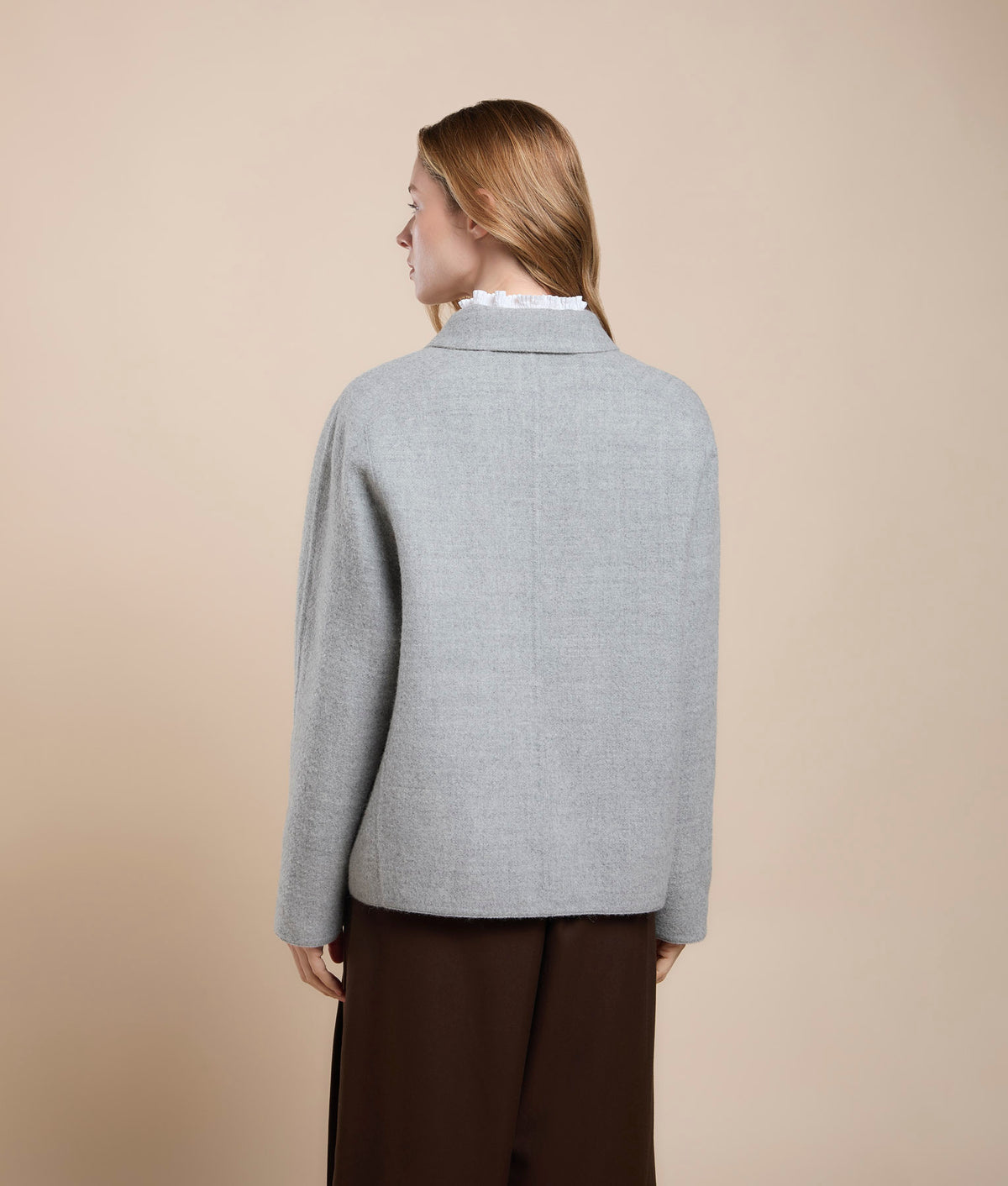 Abrigo Corto Reversible con Bolsillos