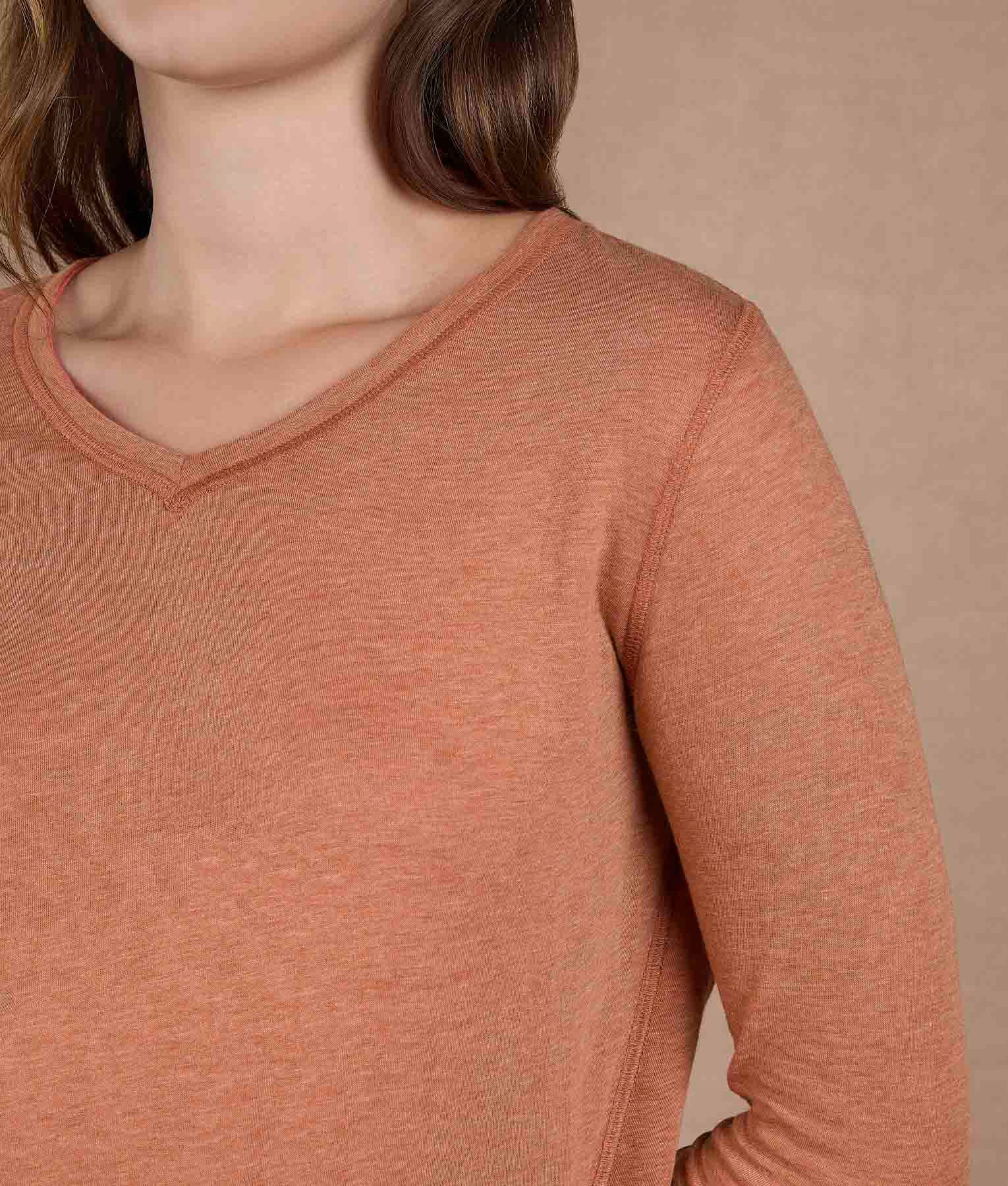 Chompa Reversible Flor de Durazno Cuello V