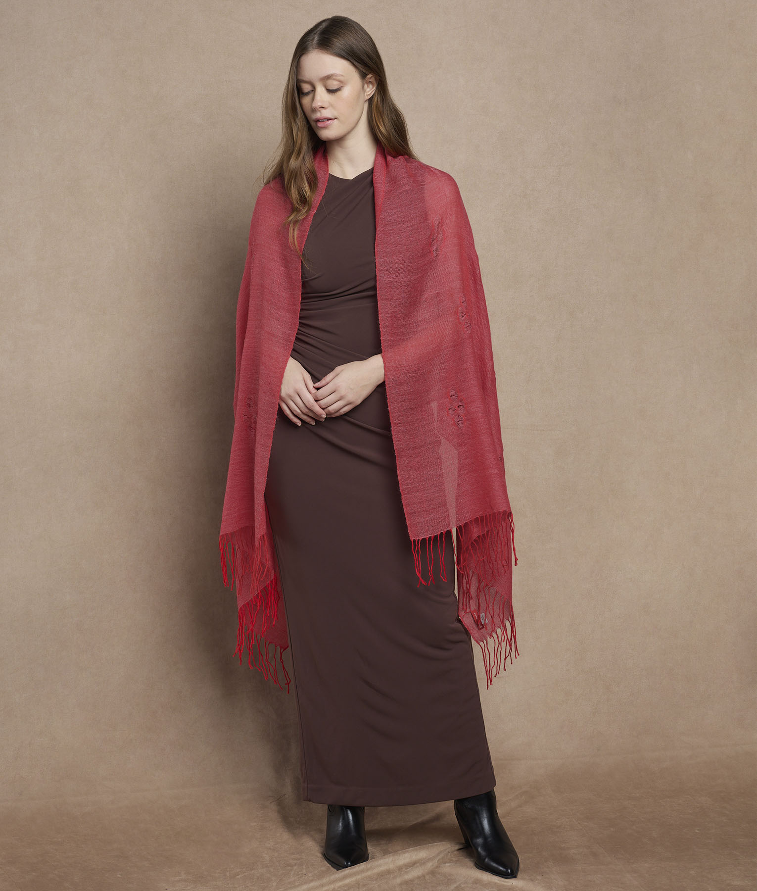 Estola Cocos Twisted Fringe - rojo aurora